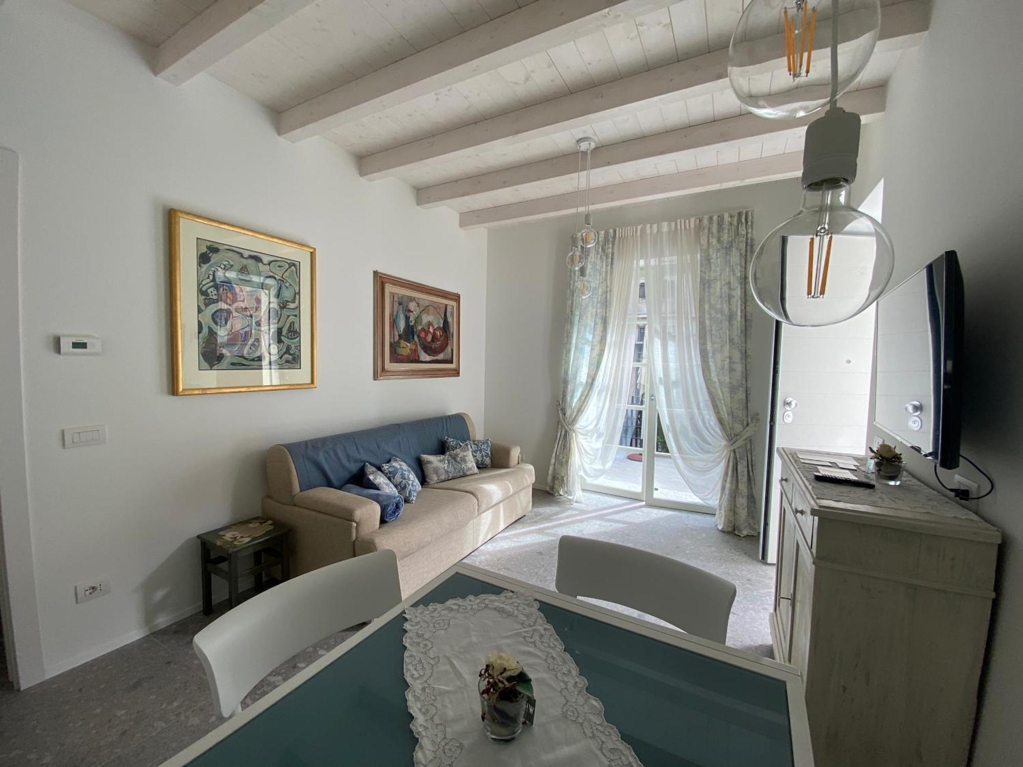 La Casa Di Gio: Piccolo Gioiello In Centro קומו מראה חיצוני תמונה